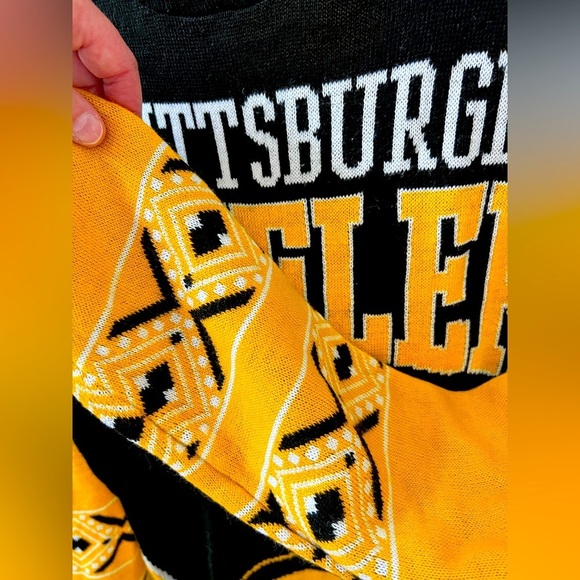NFL Pittsburgh Steelers Black and Gold UGLY SWEATER GUC - Picture 4 of 4